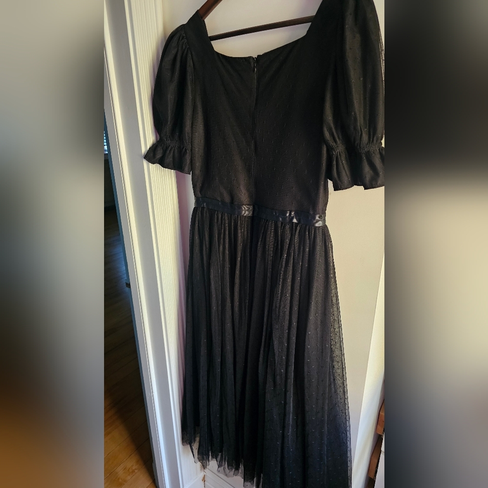 Elegant Black Dress